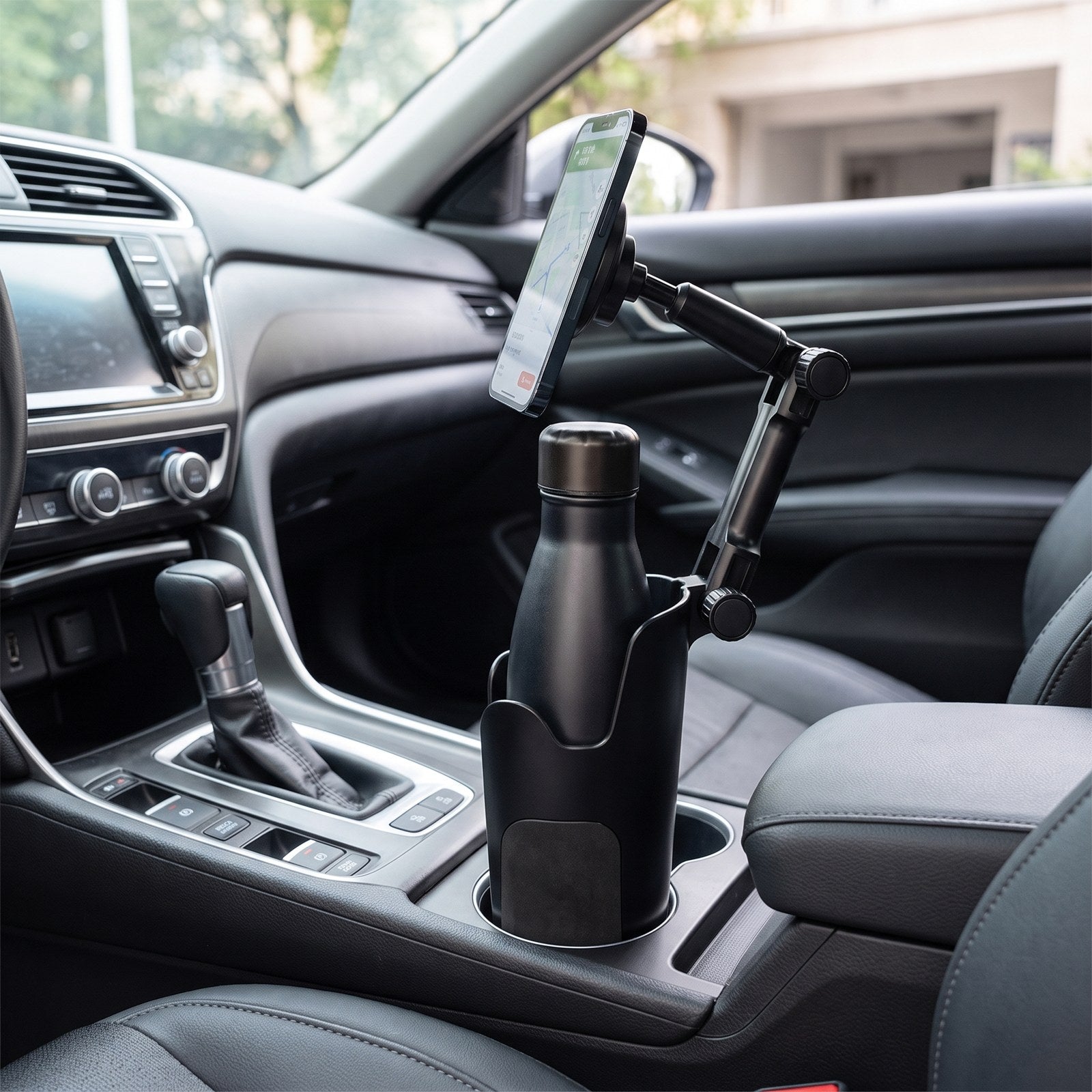 RoadMate open sleeve and articulated arm in a car console